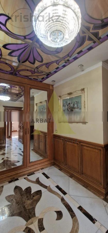 Фото Квартира, 4 комн, 260.8 м², 2/10 эт., 2003 г.п.
