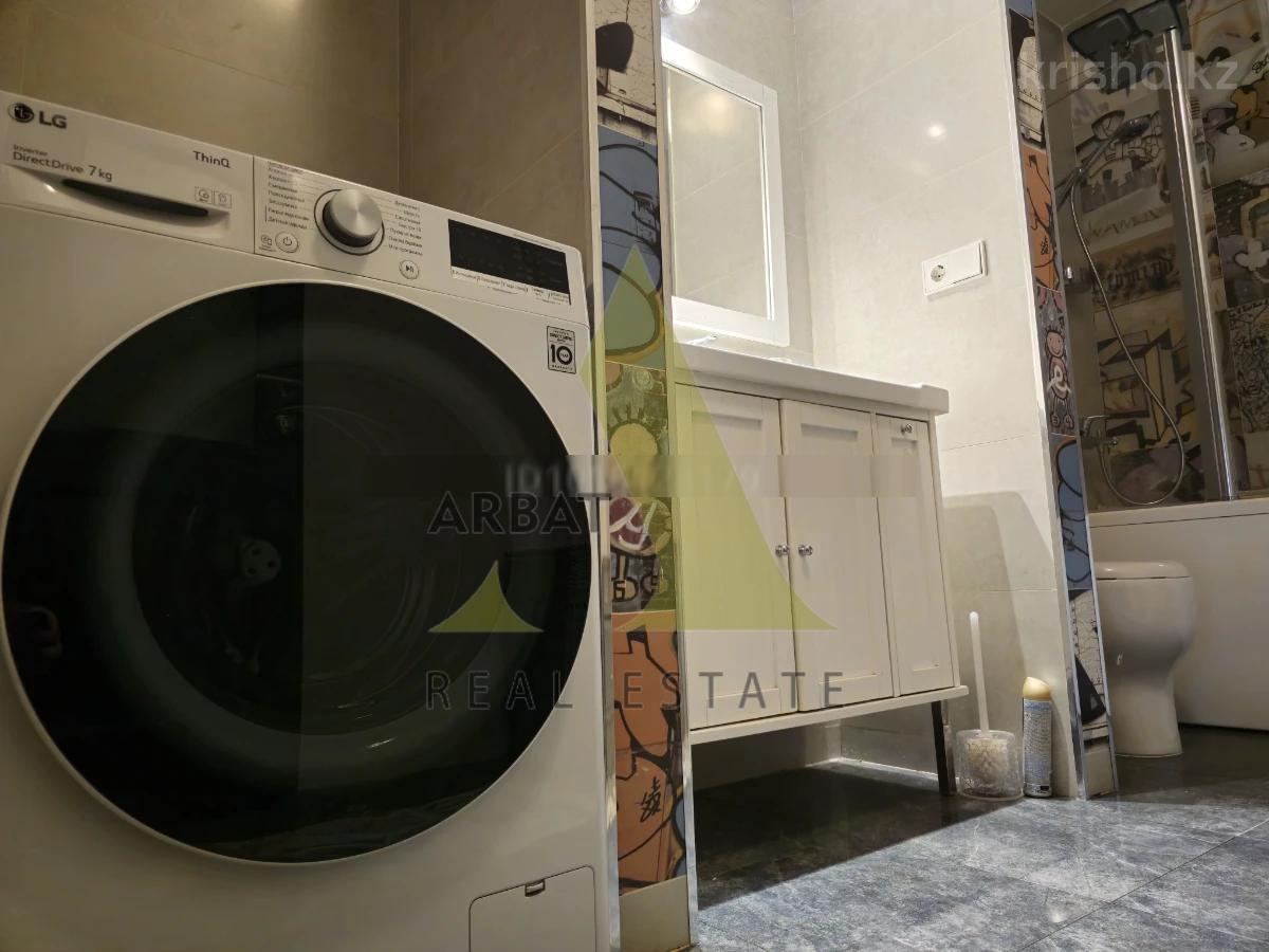 Фото Квартира, 5 комн, 364 м², 3/4 эт., 2011 г.п.