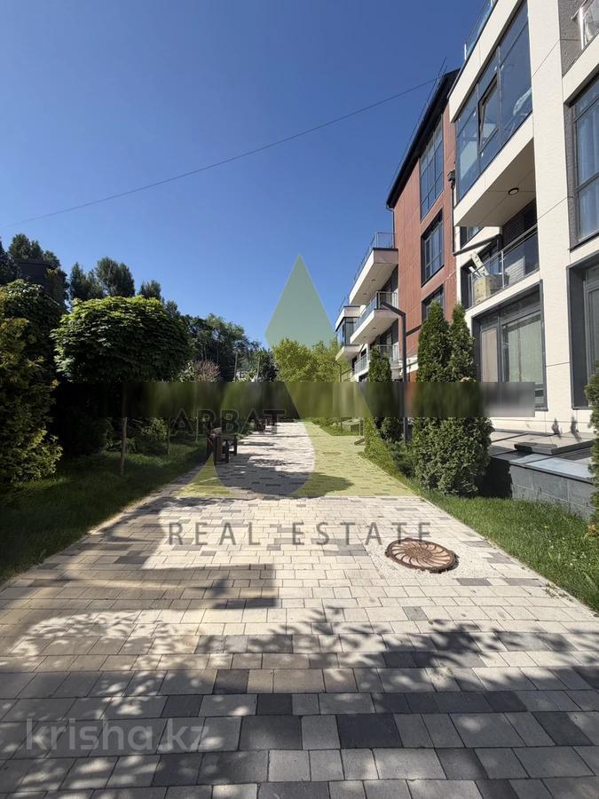 Фото Квартира, 6 комн, 380 м², 1/3 эт.