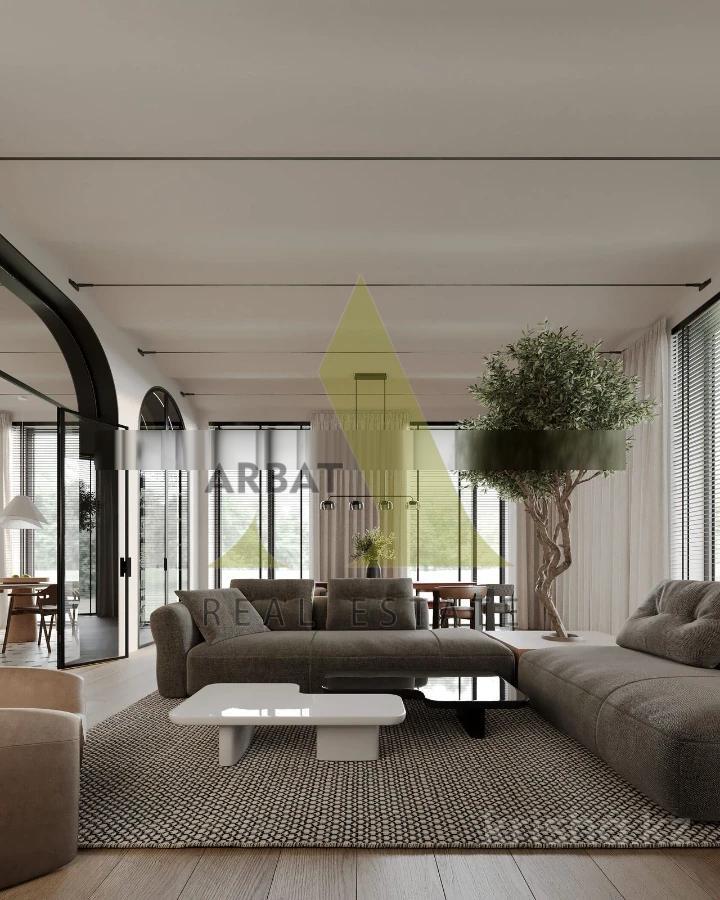 Фото Квартира, 5 комн, 330 м², 1/3 эт., 2024 г.п.