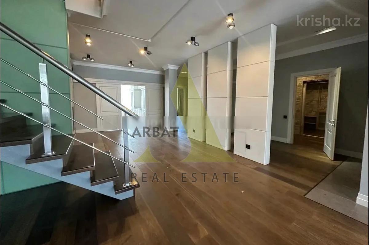 Фото Квартира, 7 комн, 405 м², 4/5 эт., 2009 г.п.