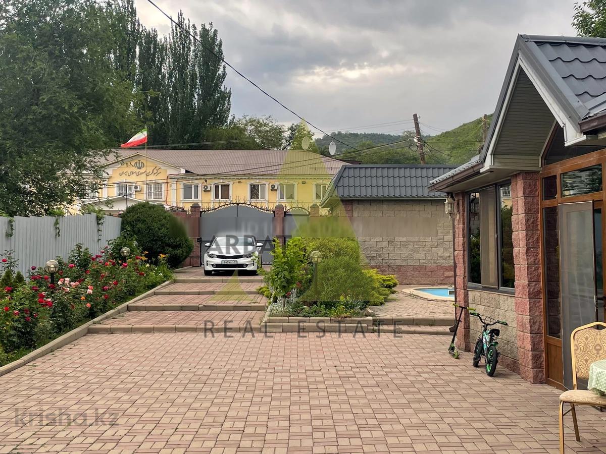 Фото Дом, 14 комн, 458м²