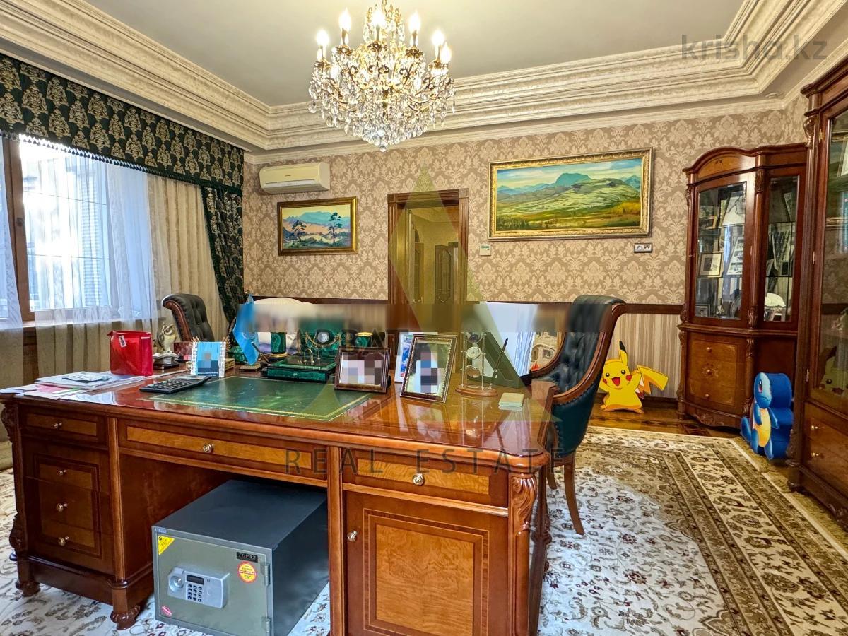 Фото Отдельный дом, 10 комн, 867.3м²