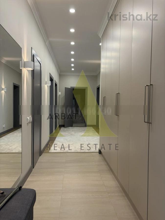 Фото Квартира, 4 комн, 145 м², 1/3 эт., 2022 г.п.