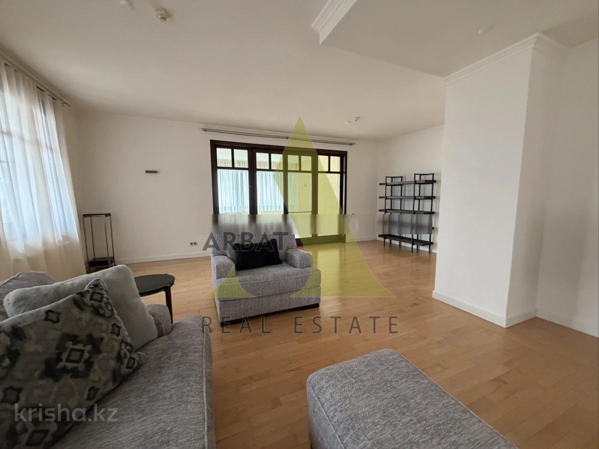 Фото Квартира, 6 комн, 423 м², 3/4 эт., 2009 г.п.