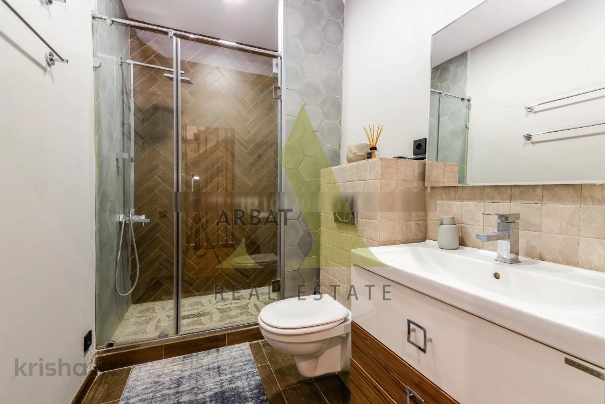 Фото Отдельный дом, 5 комн, 240м²