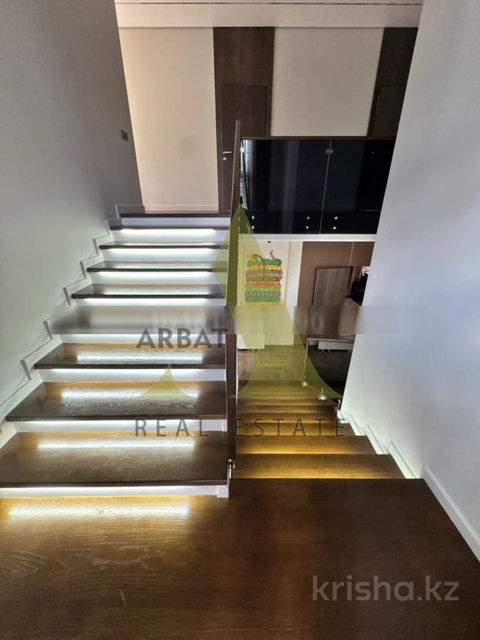Фото Дом, 5 комн, 300м²