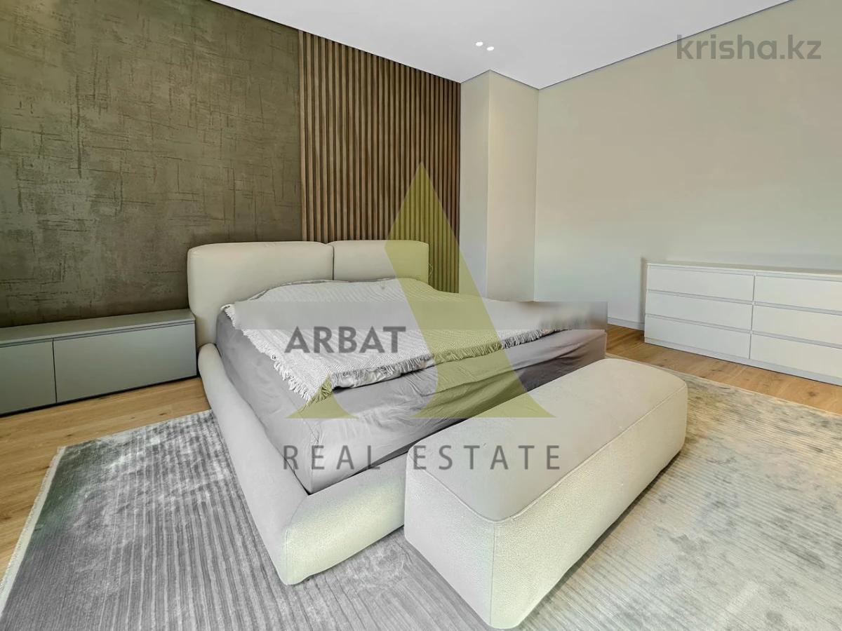 Фото Квартира, 5 комн, 320 м², 9/10 эт., 2017 г.п.