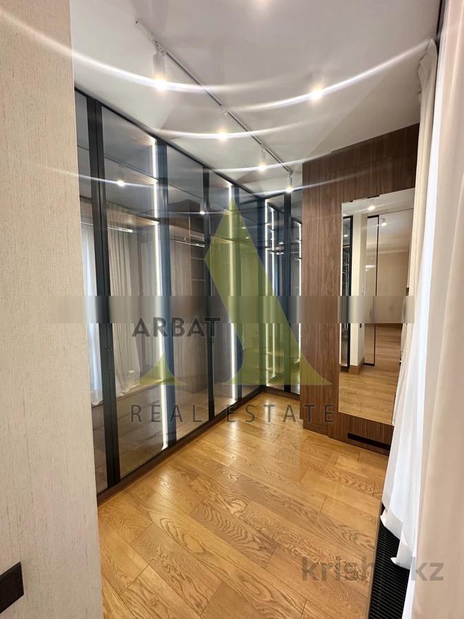 Фото Квартира, 4 комн, 238 м², 2/3 эт., 2018 г.п.