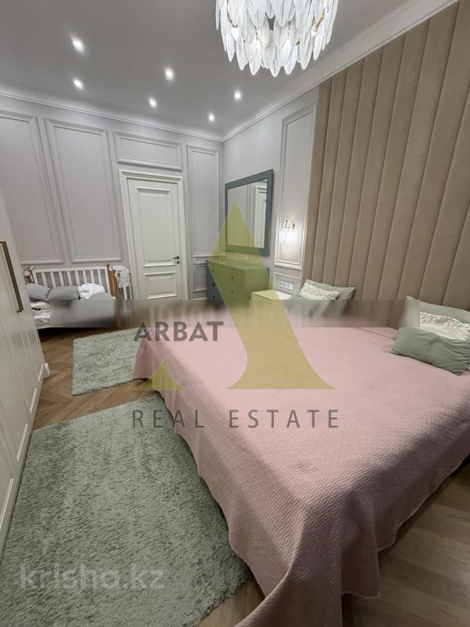 Фото Квартира, 5 комн, 160 м², 3/6 эт., 2017 г.п.