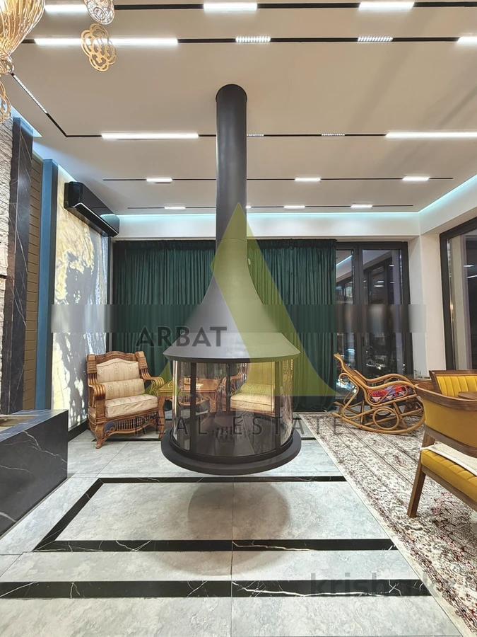 Фото Отдельный дом, 6 комн, 650м²
