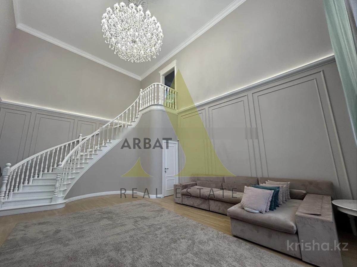 Фото Квартира, 7 комн, 440 м², 7/7 эт., 2016 г.п.