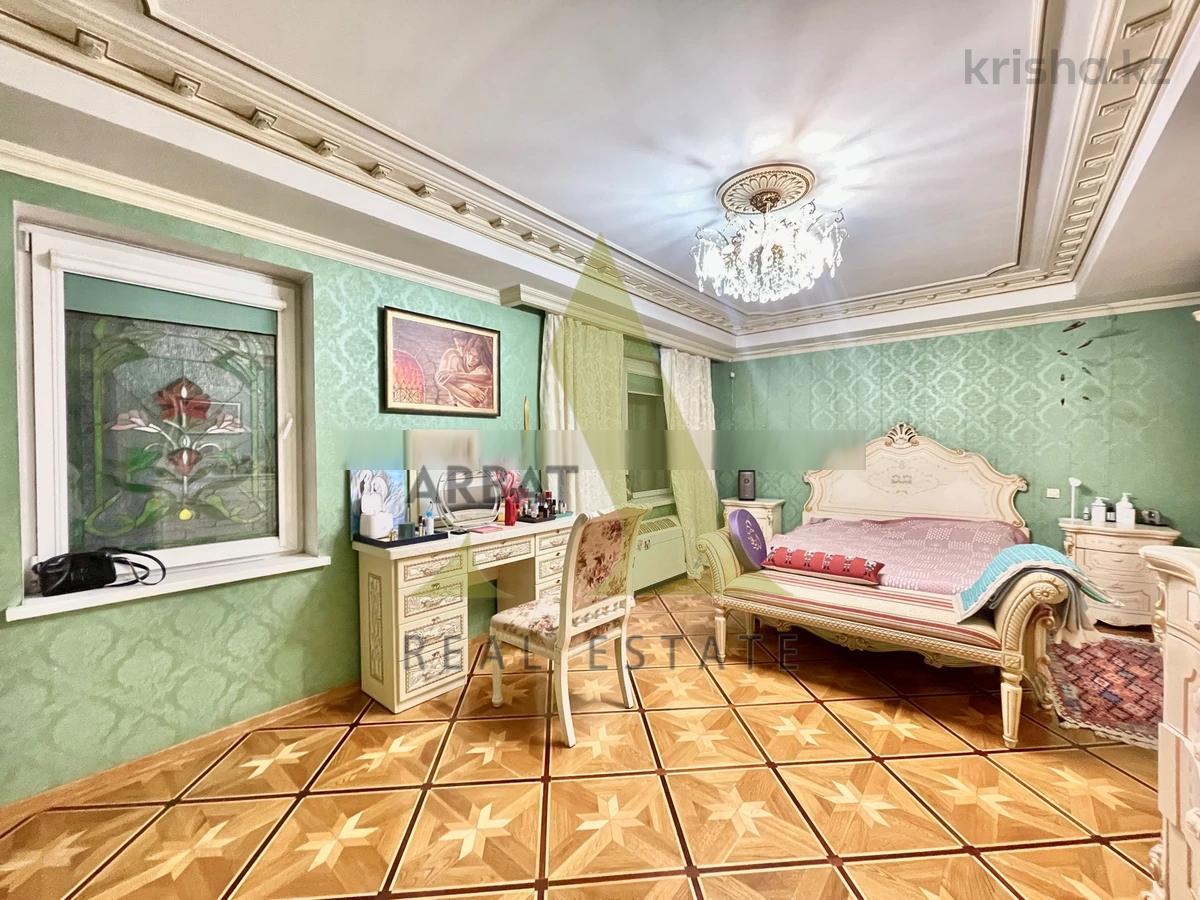 Фото Квартира, 5 комн, 347.1 м², 9/10 эт., 2004 г.п.
