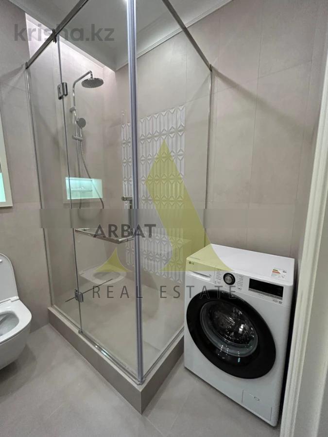 Фото Квартира, 4 комн, 150 м², 1/6 эт., 2012 г.п.