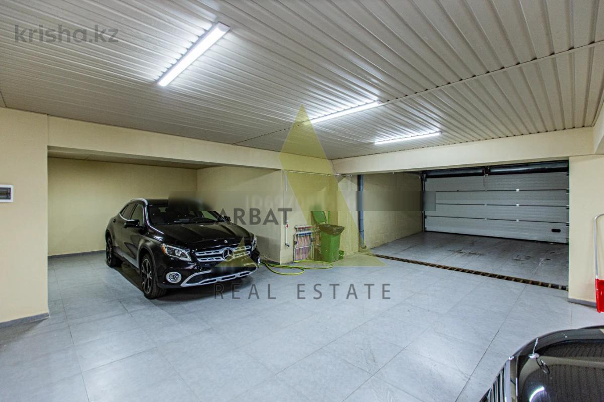 Фото Отдельный дом, 10 комн, 1055м²