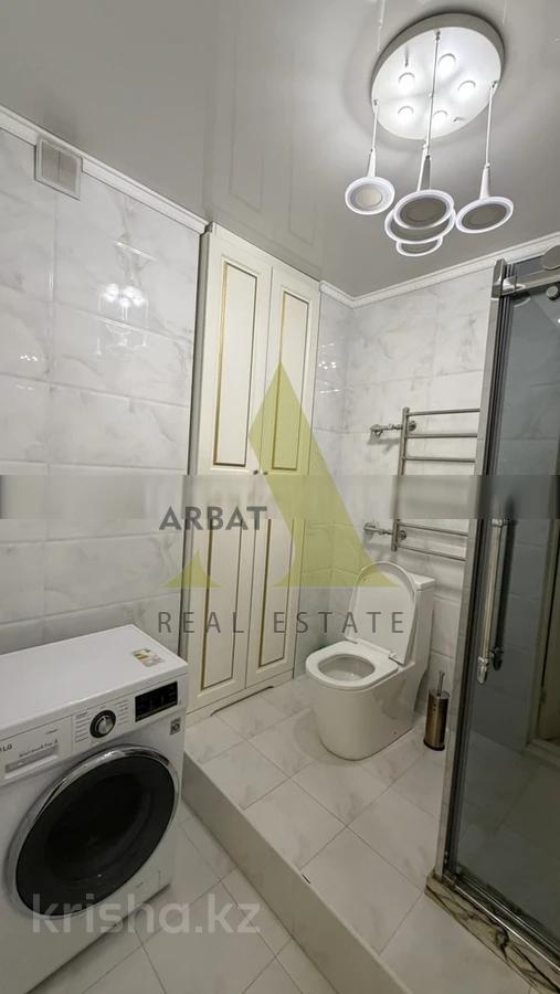 Фото Квартира, 3 комн, 110 м², 8/12 эт.