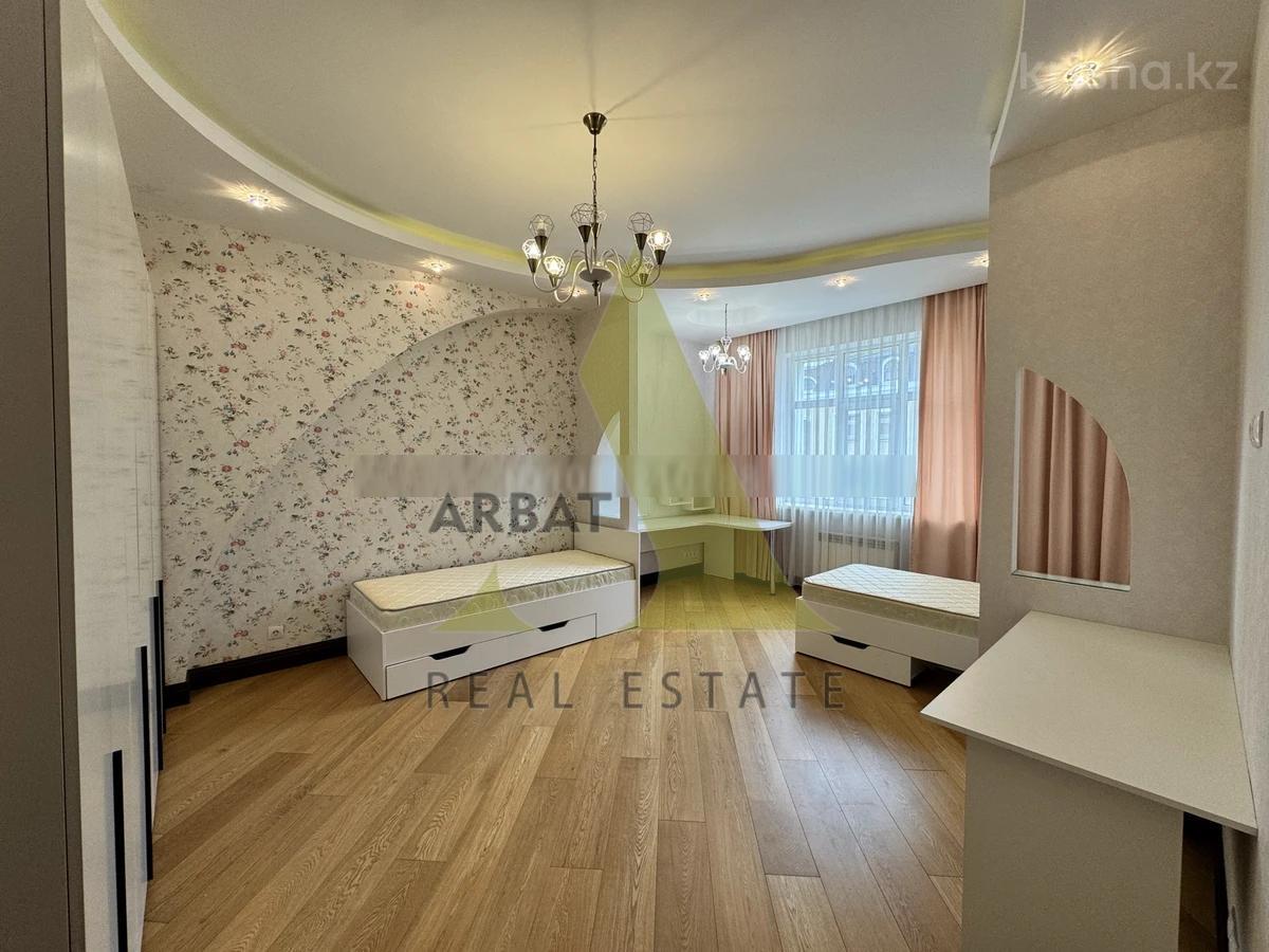 Фото Квартира, 4 комн, 206 м², 6/7 эт., 2007 г.п.