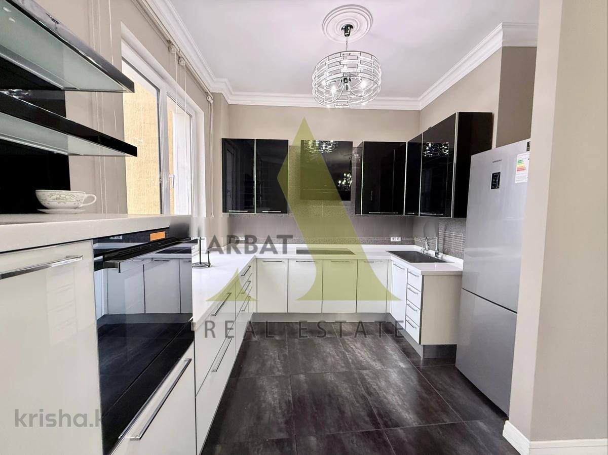 Фото Квартира, 6 комн, 300 м², 6/7 эт.