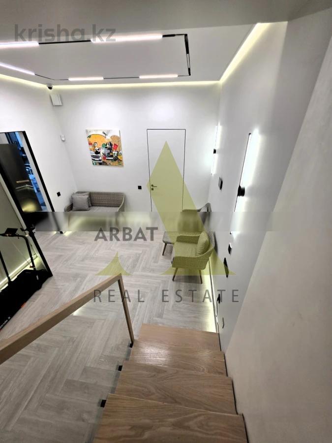 Фото Отдельный дом, 5 комн, 300м²