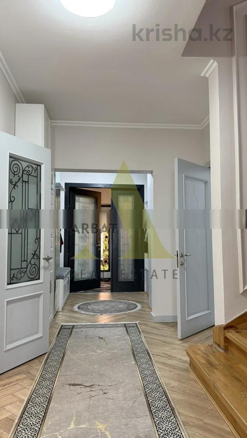 Фото Квартира, 5 комн, 270 м², 3 эт., 2006 г.п.