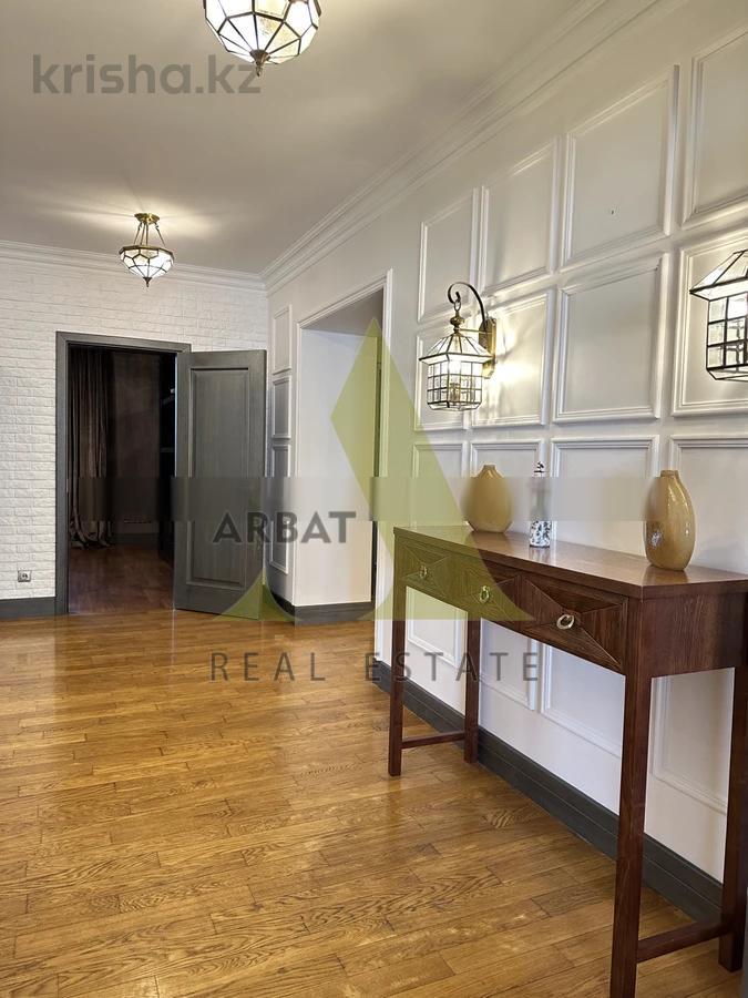 Фото Отдельный дом, 7 комн, 750м²