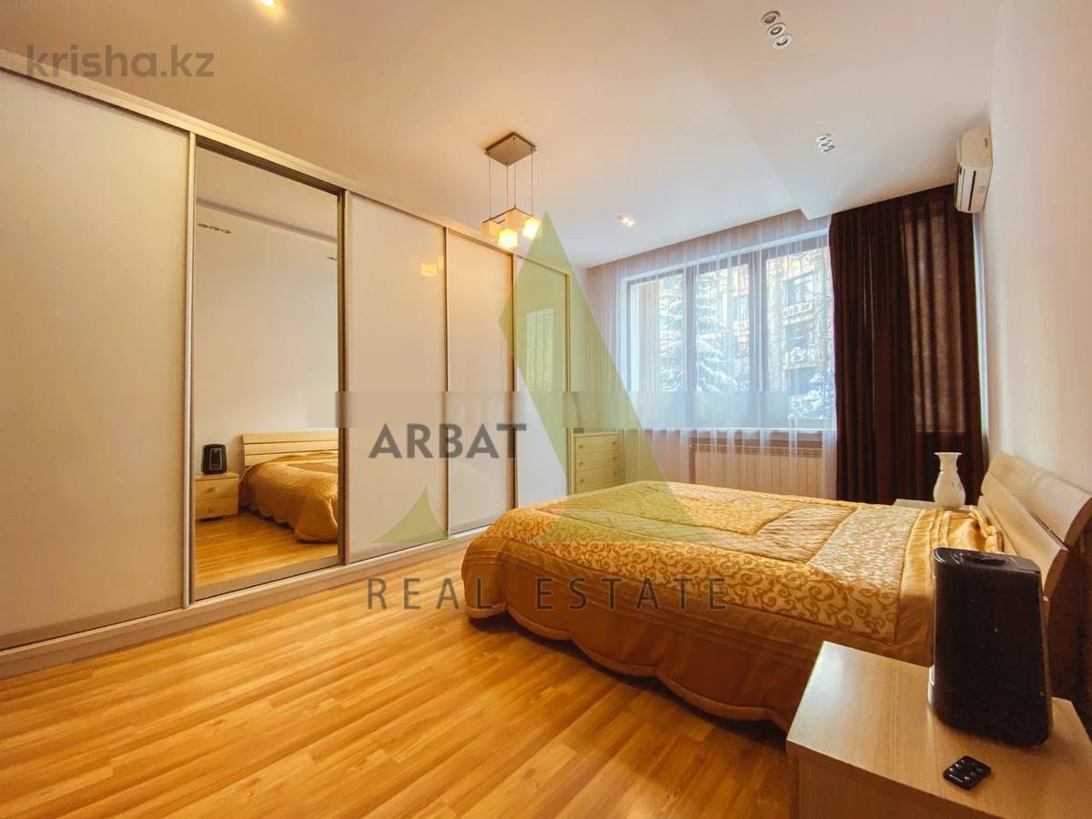 Фото Квартира, 4 комн, 200 м², 2/5 эт., 2010 г.п.