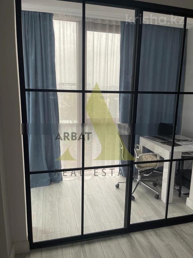 Фото Квартира, 3 комн, 91 м², 8/15 эт., 2015 г.п.
