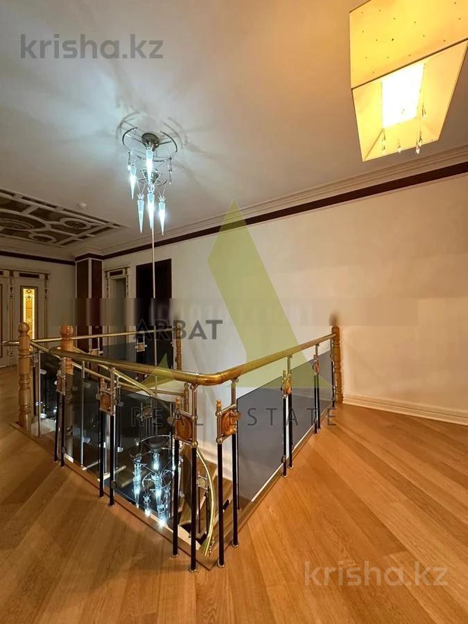 Фото Квартира, 5 комн, 450 м², 3/4 эт., 2009 г.п.