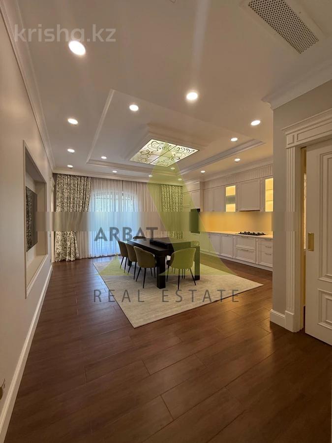 Фото Квартира, 6 комн, 300 м², 6/6 эт.