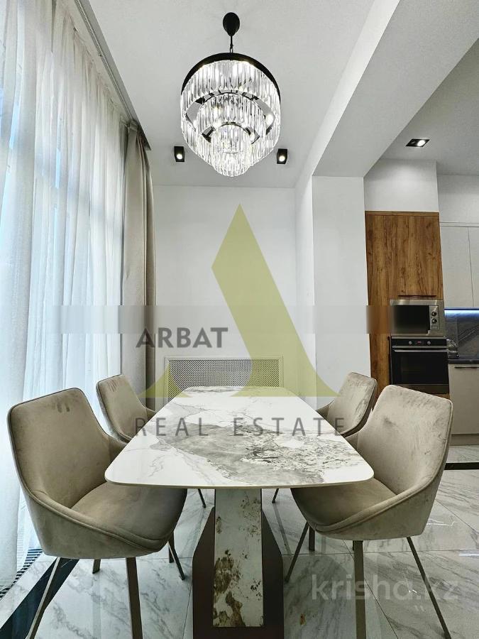 Фото Квартира, 4 комн, 210 м², 2/3 эт., 2020 г.п.