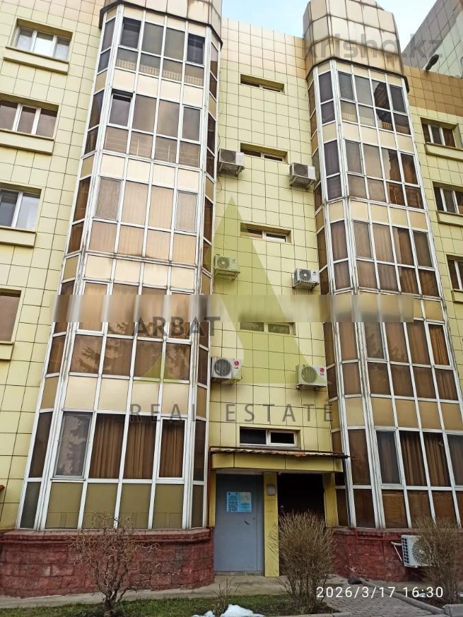 Фото Квартира, 5 комн, 175 м², 2/5 эт., 2005 г.п.