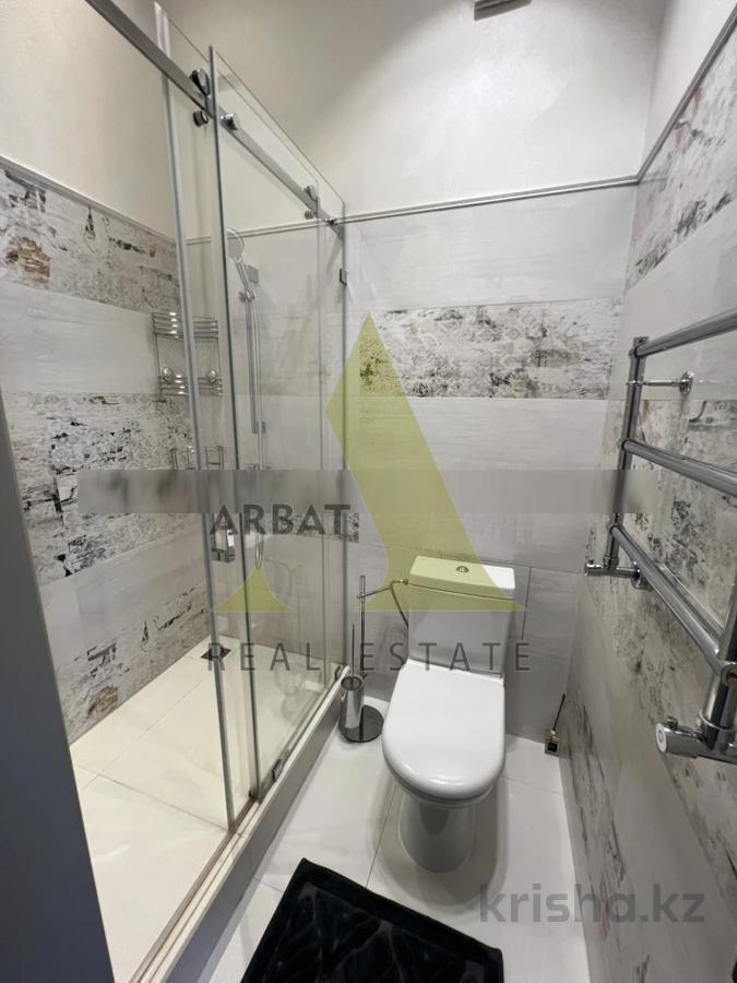 Фото Квартира, 5 комн, 185 м², 4 эт.
