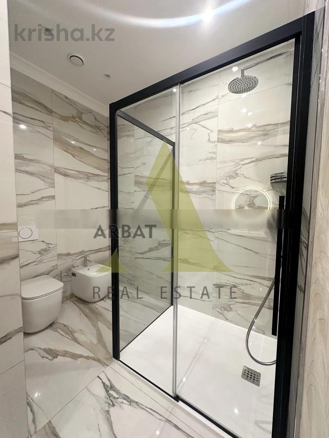 Фото Квартира, 4 комн, 238 м², 2/3 эт., 2018 г.п.