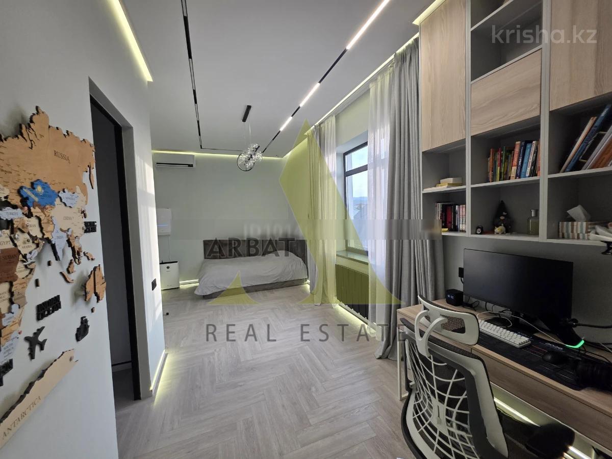 Фото Отдельный дом, 5 комн, 300м²