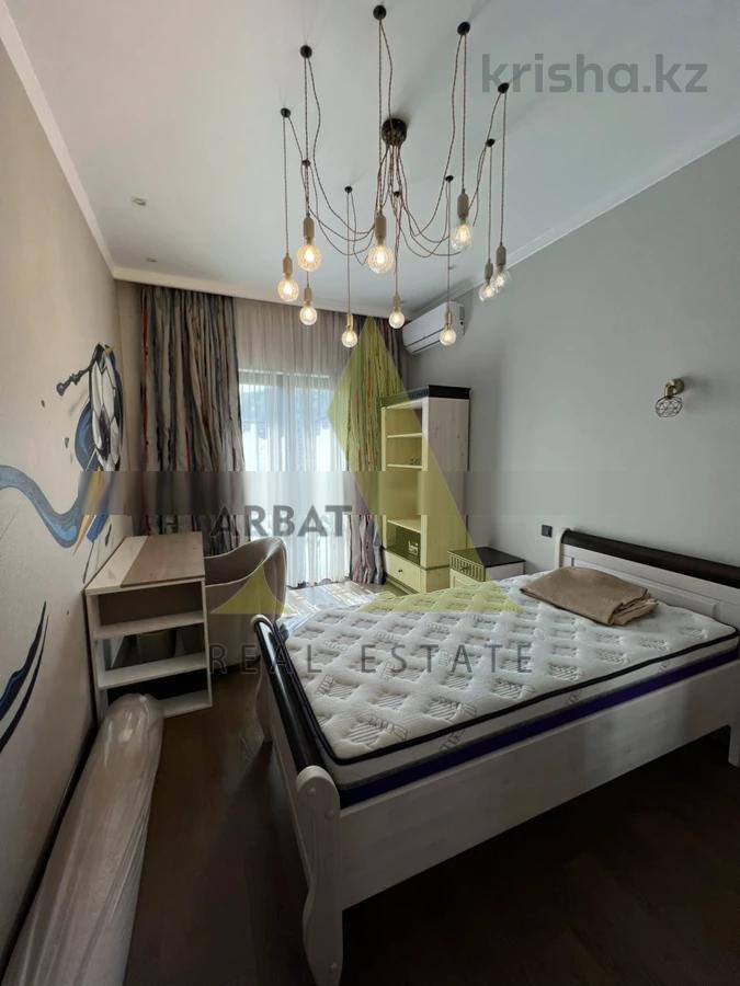 Фото Квартира, 5 комн, 185 м², 4 эт.