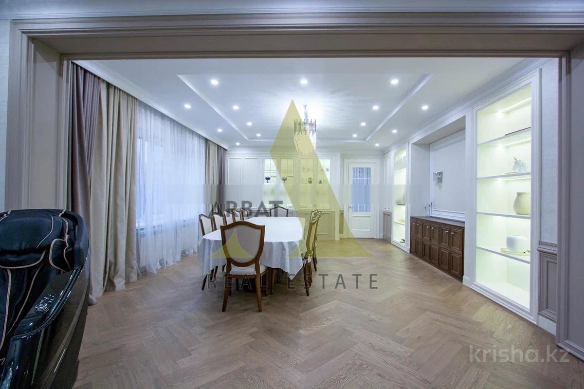 Фото Отдельный дом, 7 комн, 600м²