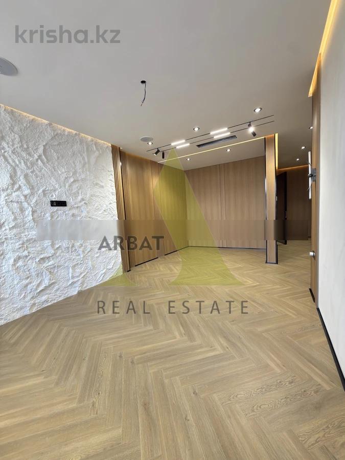 Фото Квартира, 4 комн, 155 м², 7/7 эт., 2018 г.п.