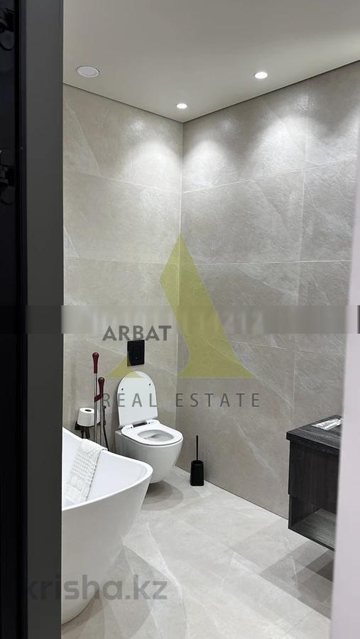 Фото Квартира, 3 комн, 118 м², 2 эт., 2020 г.п.