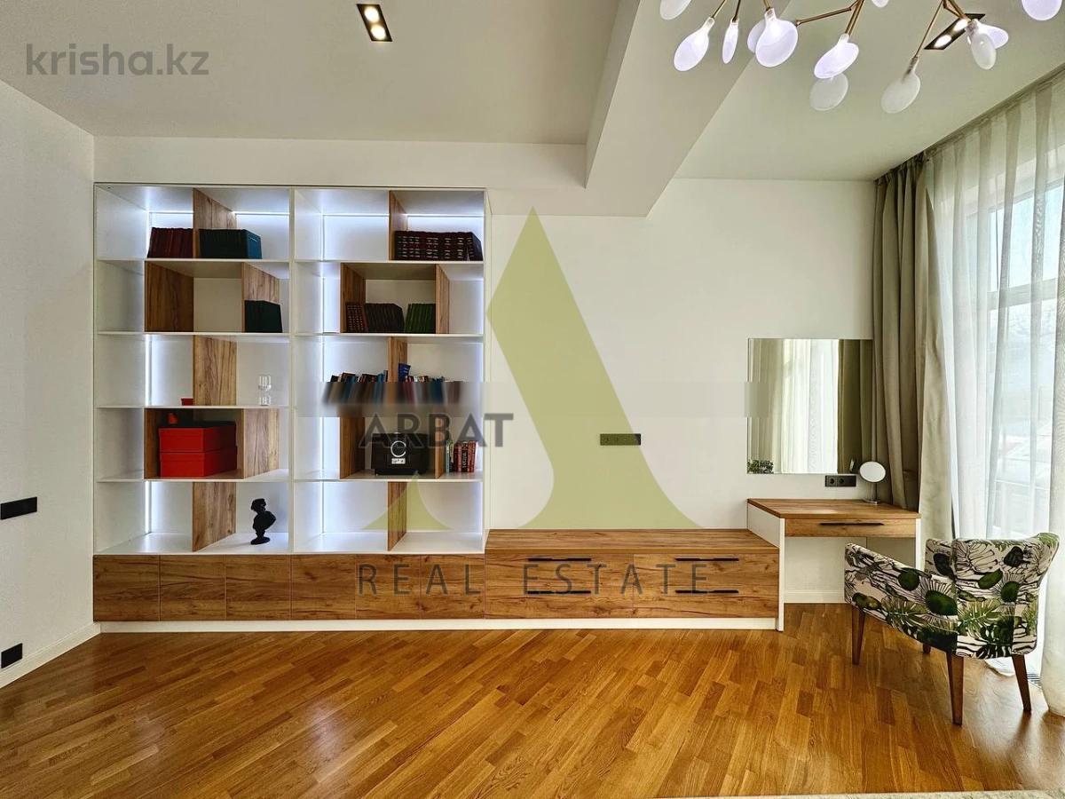 Фото Квартира, 4 комн, 210 м², 2/3 эт., 2020 г.п.