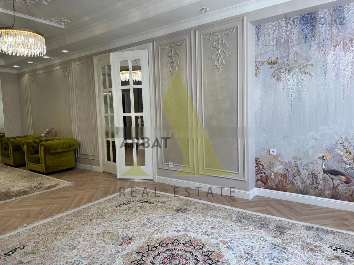 Фото Отдельный дом, 8 комн, 400м²