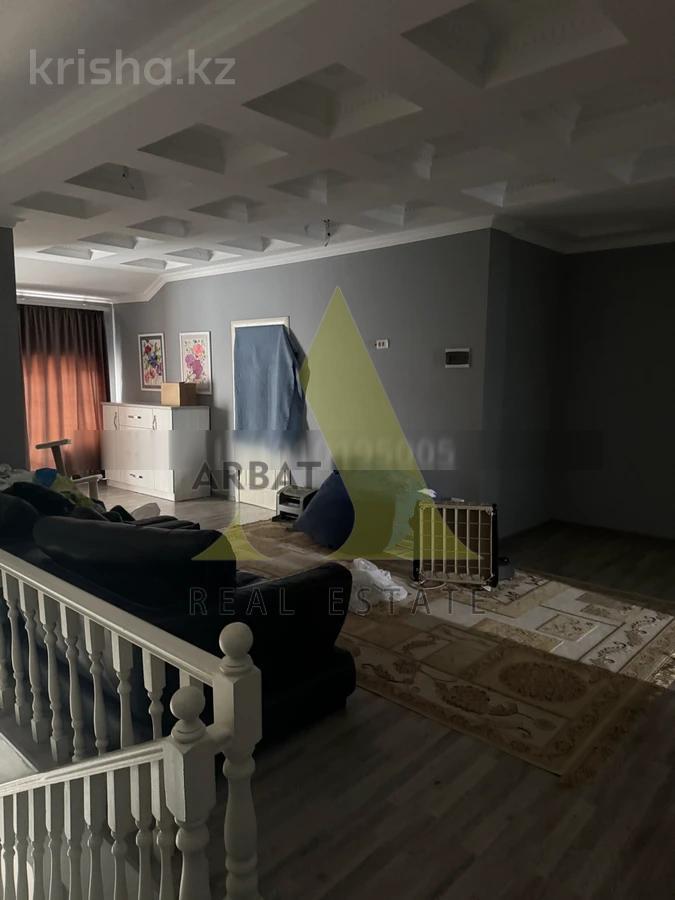 Фото Часть дома, 7 комн, 300м²