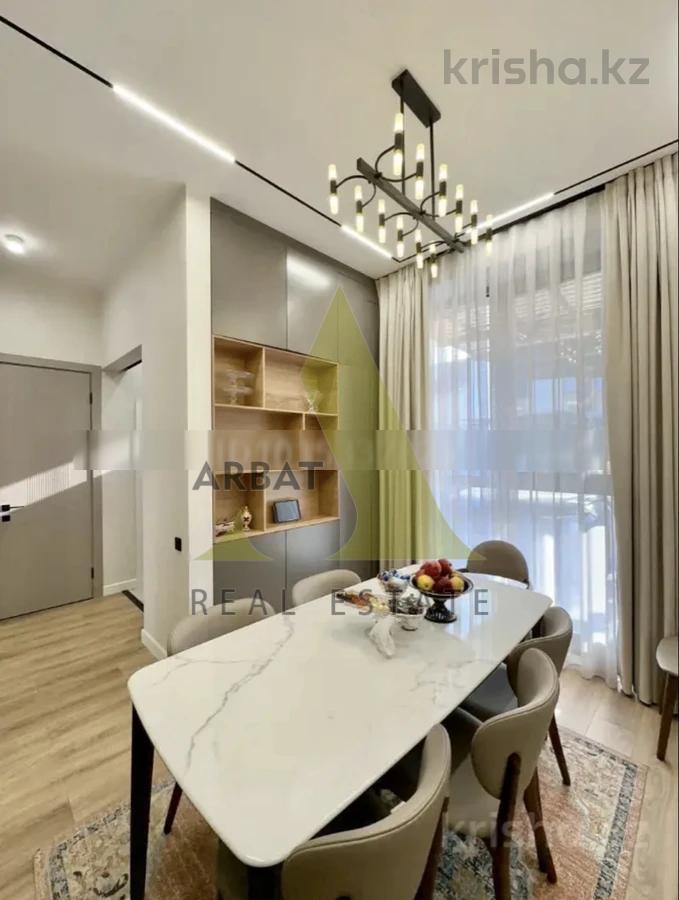 Фото Квартира, 5 комн, 160 м², 2 эт.