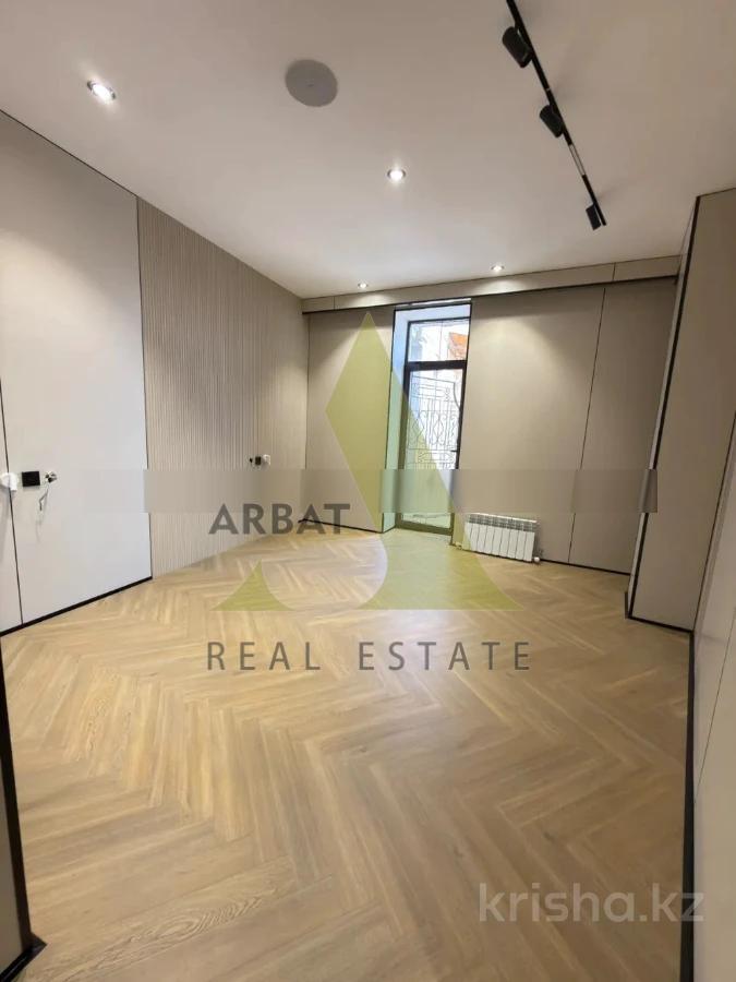 Фото Квартира, 4 комн, 155 м², 7/7 эт., 2018 г.п.