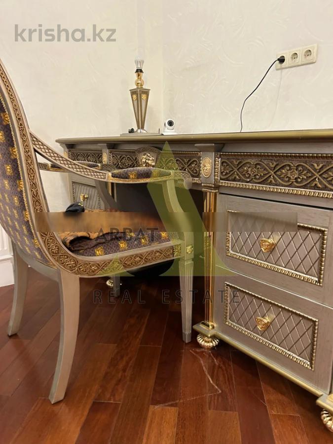 Фото Квартира, 5 комн, 228.5 м², 4/12 эт., 2008 г.п.