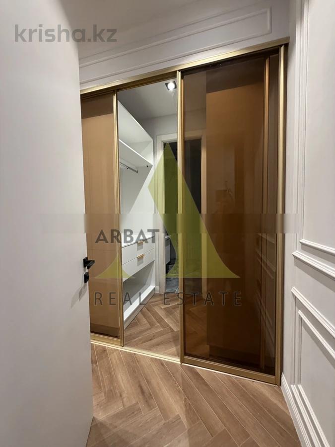 Фото Квартира, 6 комн, 380 м², 1/3 эт.