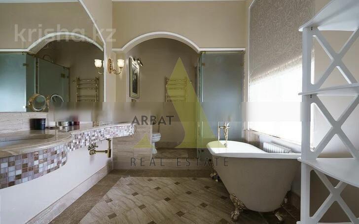 Фото Отдельный дом, 7 комн, 1200м²