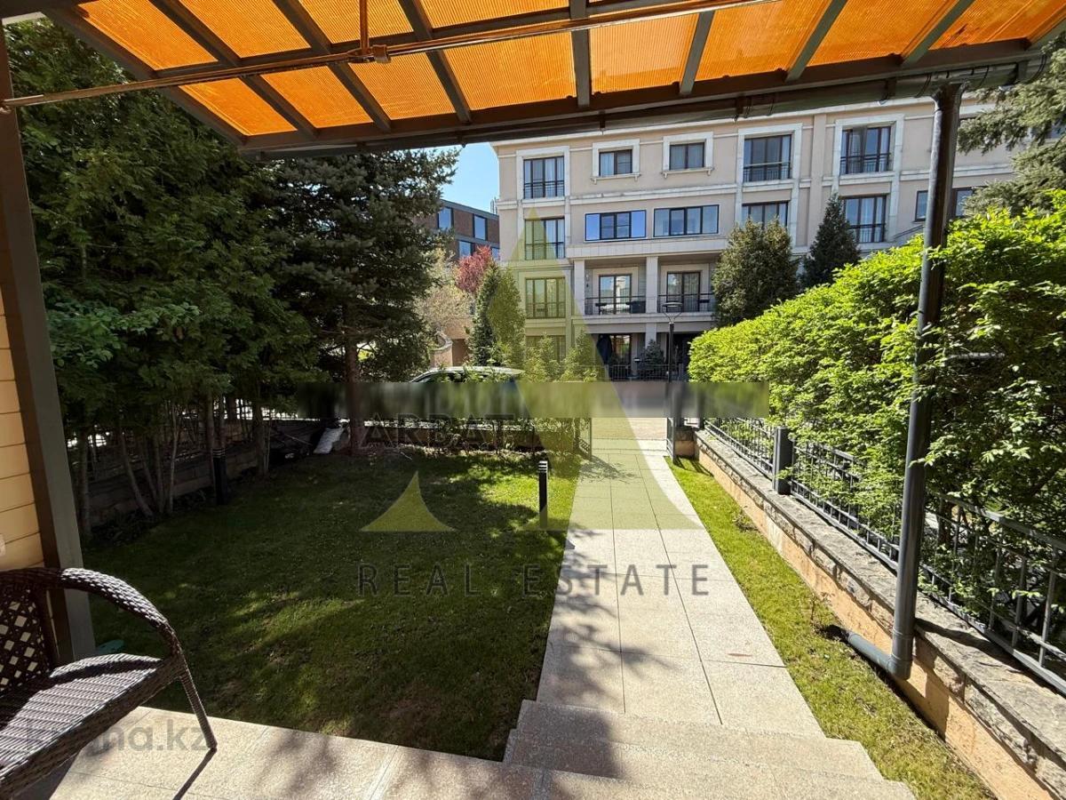 Фото Квартира, 5 комн, 270 м², 1/3 эт., 2007 г.п.