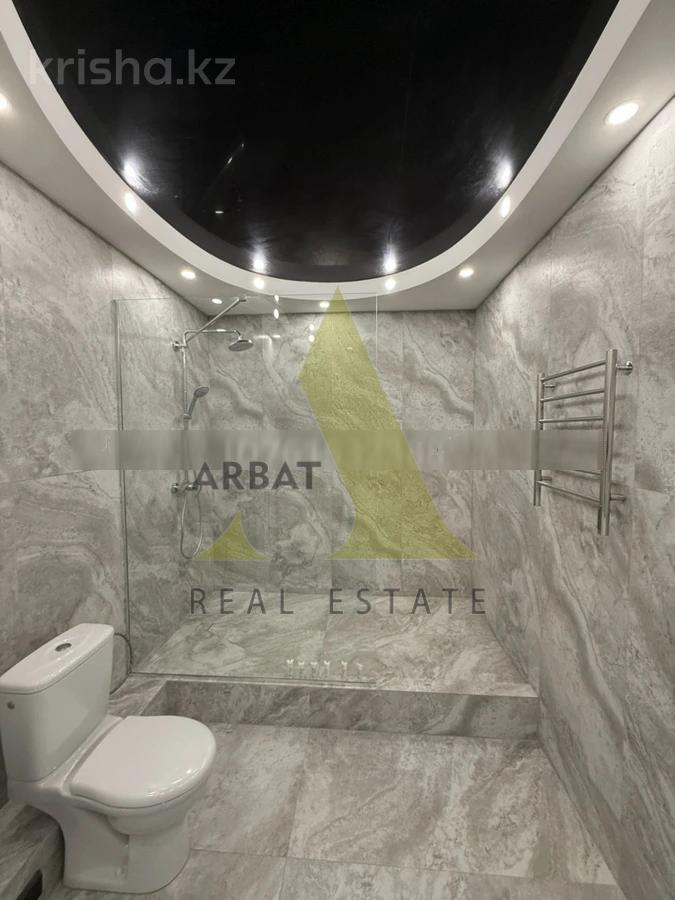 Фото Квартира, 4 комн, 185 м², 4/5 эт.