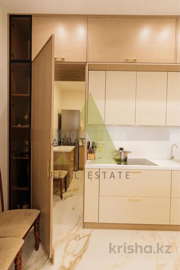 Фото Квартира, 6 комн, 340 м², 6/6 эт., 2013 г.п.