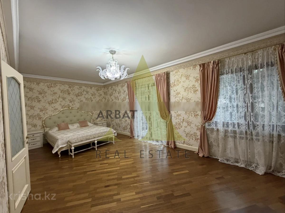 Фото Квартира, 5 комн, 220 м², 1/2 эт., 2006 г.п.